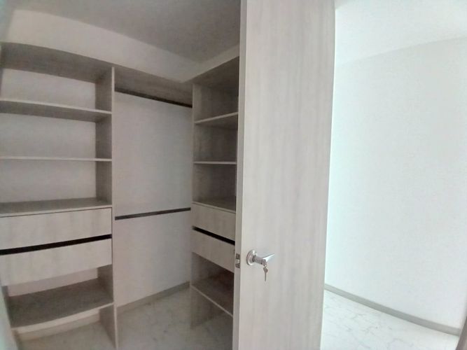 Apartamento de 3 alcobas en venta en Senderos De Unicentro, Pereira, 86 m² · foto 9 de 10