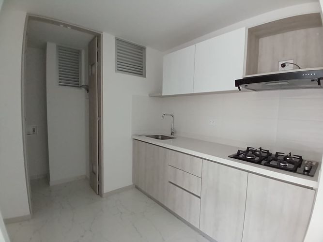 Apartamento de 3 alcobas en venta en Senderos De Unicentro, Pereira, 86 m² · foto 2 de 10