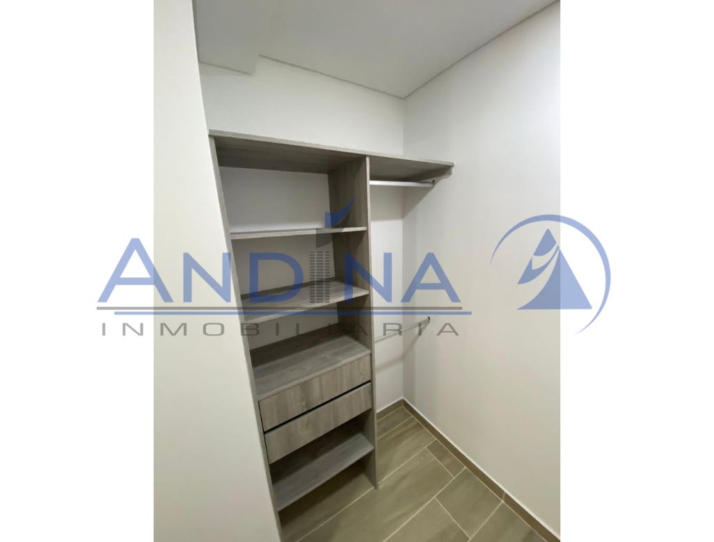 Apartamento en venta en Laureles, Medellín · foto 14 de 19