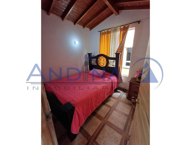 Casa de 5 alcobas en venta en Camino Verde, Envigado, 158 m² · foto 12 de 20