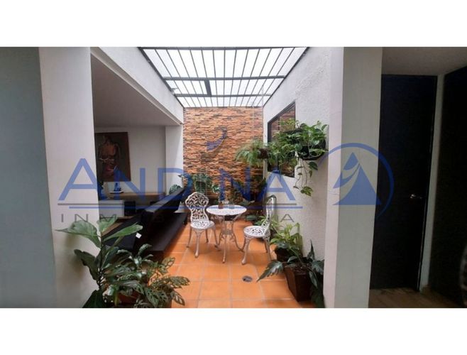 Apartamento de 4 alcobas en venta en Laureles, Medellín, 140 m² · foto 13 de 19