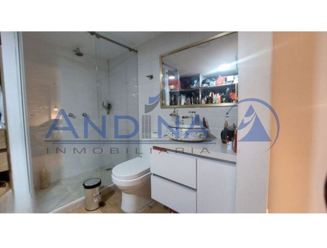 Apartamento de 4 alcobas en venta en Laureles, Medellín, 140 m² · foto 17 de 19