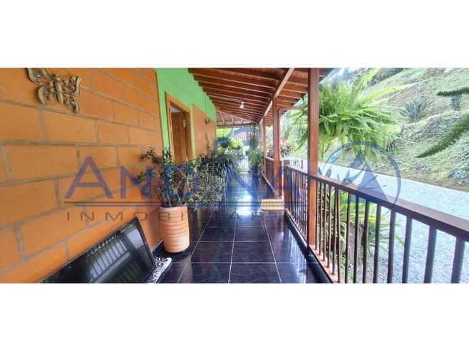 Casa de 3 alcobas en venta en Altavista, Medellín, 240 m² · foto 5 de 18