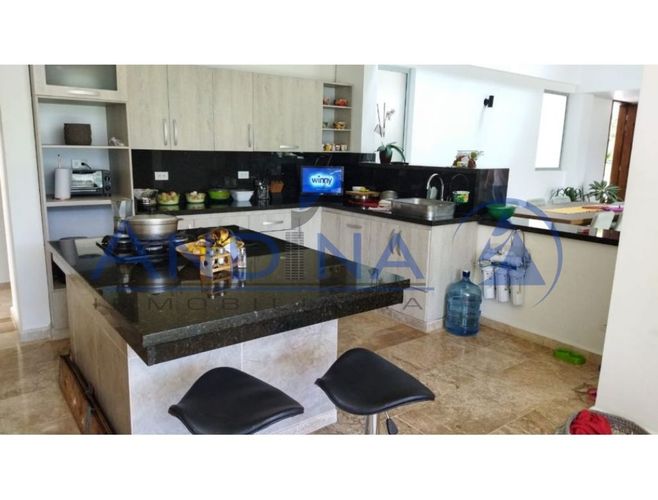 Casa en venta en Actividad Multiple, Copacabana, 570 m² · foto 7 de 16