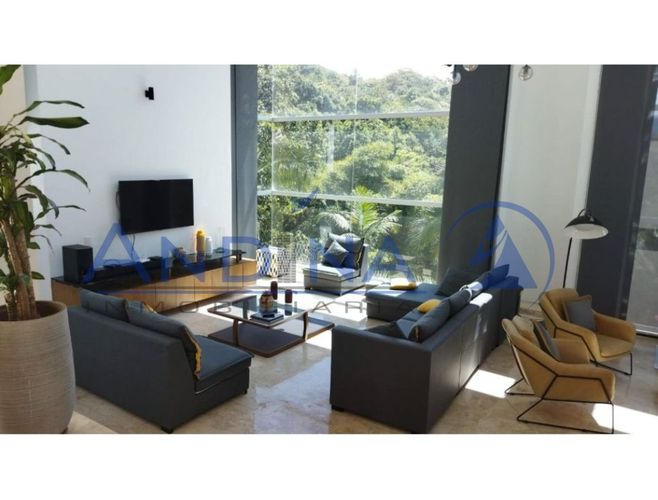 Casa en venta en Actividad Multiple, Copacabana, 570 m² · foto 6 de 16