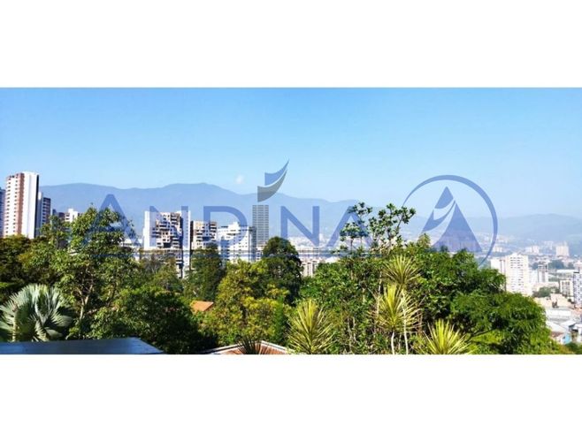 Casa de 7 alcobas en venta en Las Lomitas, Sabaneta, 550 m² · foto 14 de 20