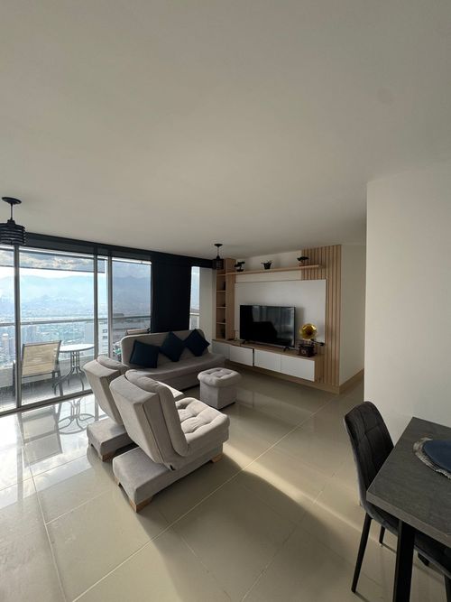 Apartamento de 3 alcobas en arriendo en Loma Del Indio, Medellín, 100 m² · foto 4 de 20
