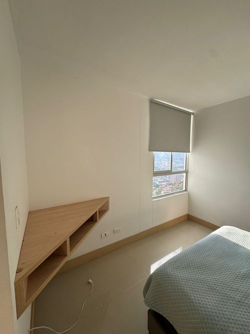 Apartamento de 3 alcobas en arriendo en Loma Del Indio, Medellín, 100 m² · foto 8 de 20