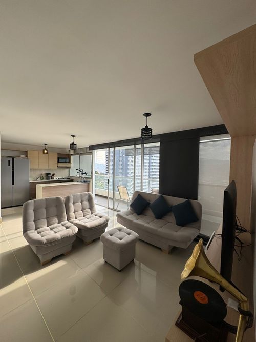 Apartamento de 3 alcobas en arriendo en Loma Del Indio, Medellín, 100 m² · foto 11 de 20