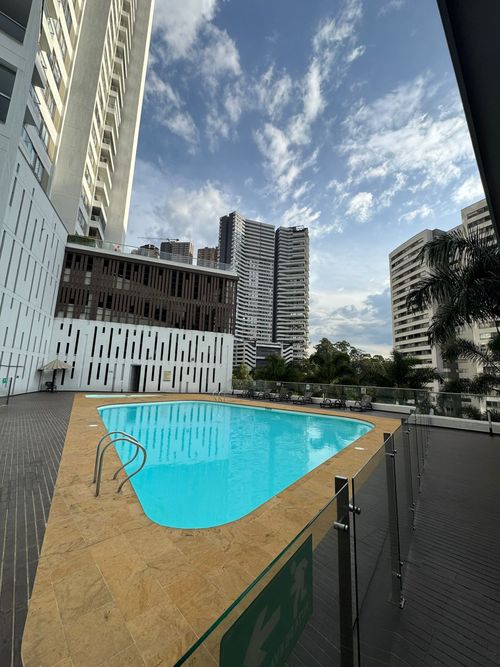 Apartamento de 3 alcobas en arriendo en Loma Del Indio, Medellín, 100 m² · foto 18 de 20