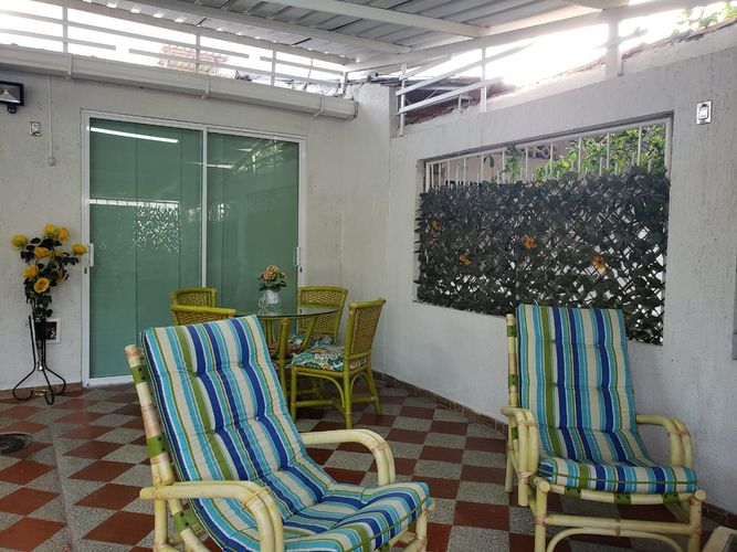 Casa de 3 alcobas en venta en Br. La Magdalena, Girardot, 126 m² · foto 14 de 14