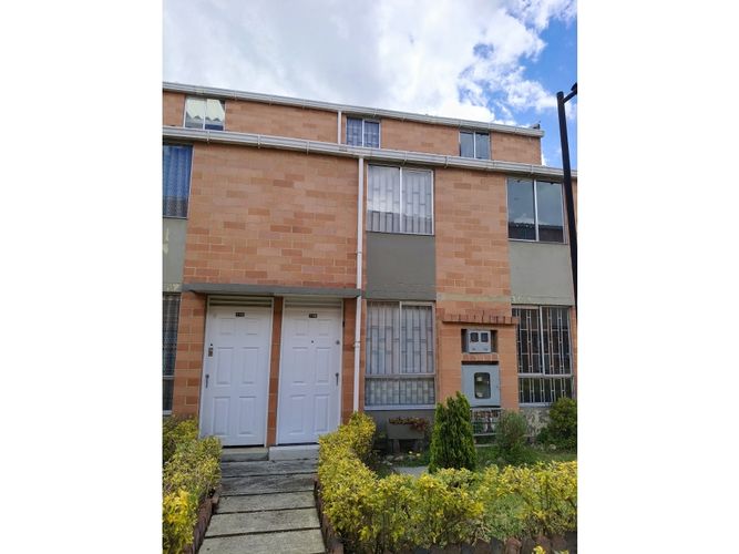 Casa de 3 alcobas en venta en La Fuente, Tocancipá, 62 m² · foto 2 de 10