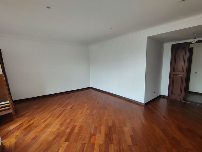 Apartamento de 3 alcobas en arriendo en El Poblado, Medellín, 185 m² · foto 9 de 19