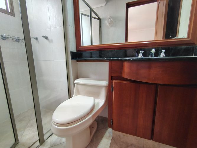 Apartamento de 3 alcobas en arriendo en El Poblado, Medellín, 185 m² · foto 19 de 19
