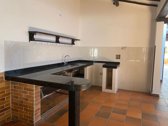 Casa de 4 alcobas en venta en Quintas Del Llanito, Girón, 174 m² · foto 4 de 13