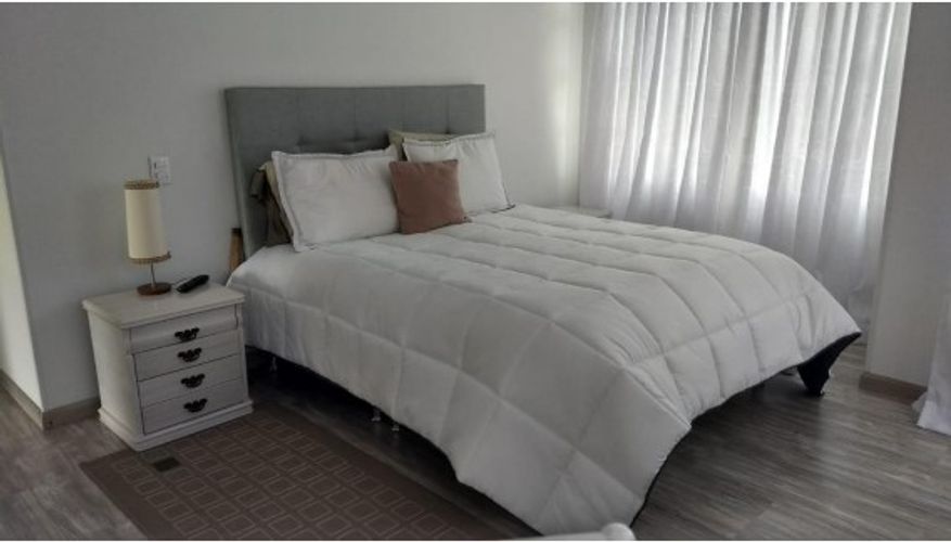 Casa de 4 alcobas en venta en Cota, 1794 m² · foto 4 de 13