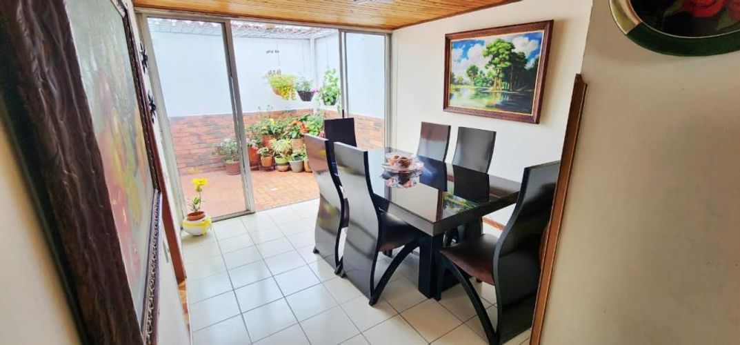 Casa de 4 alcobas en venta en El Tejar, Bucaramanga, 116 m² · foto 4 de 13