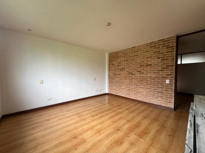 Apartamento de 2 alcobas en arriendo en El Poblado, Medellín, 120 m² · foto 11 de 17