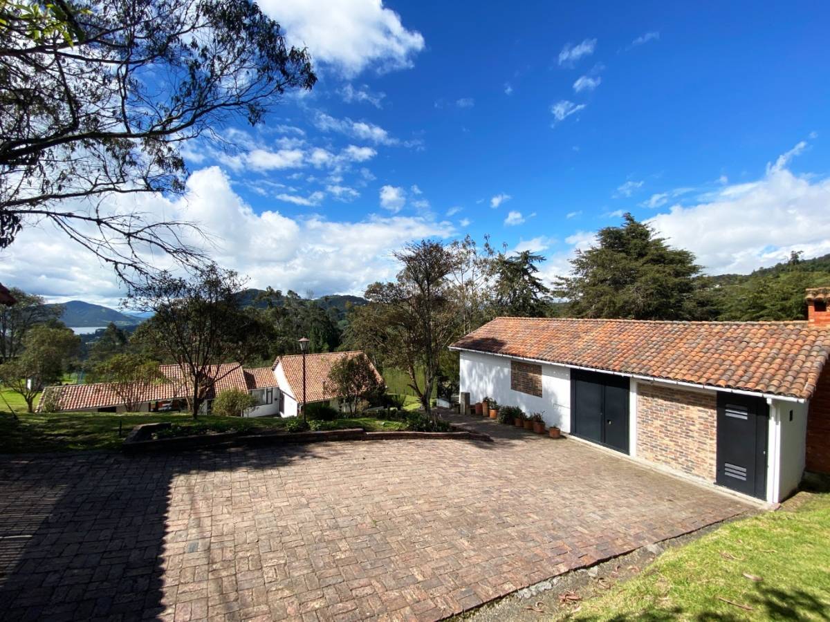 Casa en venta en El Salitre, La Calera · foto 9 de 23