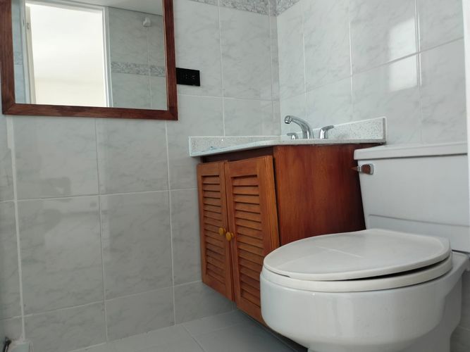 Apartamento de 3 alcobas en arriendo en El Poblado, Medellín, 115 m² · foto 11 de 12