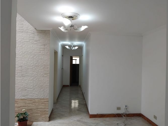 Casa de 4 alcobas en venta en El Velódromo, Medellín, 185 m² · foto 17 de 24