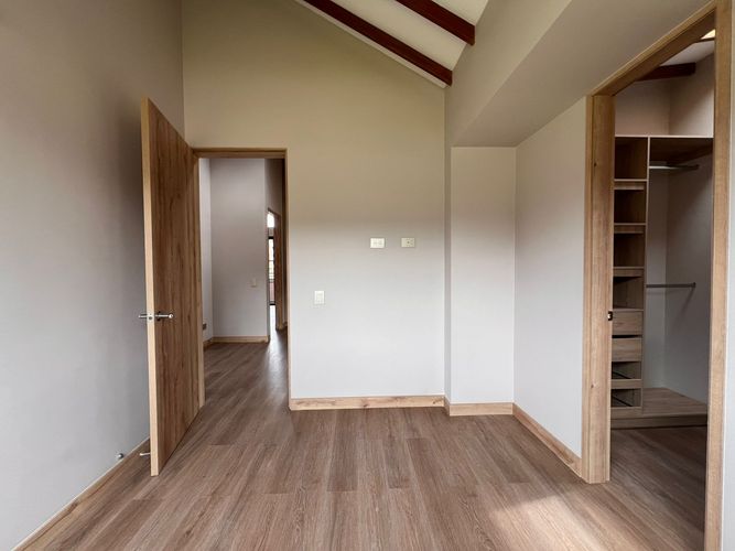 Casa de 3 alcobas en venta en El Carmen, El Retiro, 238 m² · foto 6 de 14