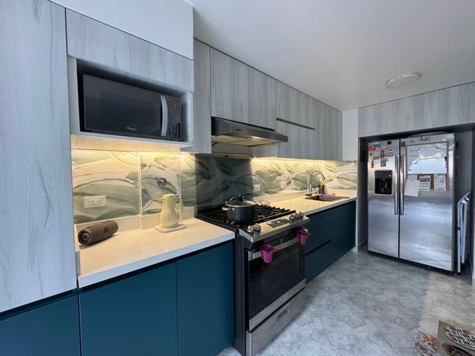 Apartamento de 3 alcobas en venta en El Diamante No. 2, Medellín, 98 m² · foto 5 de 15