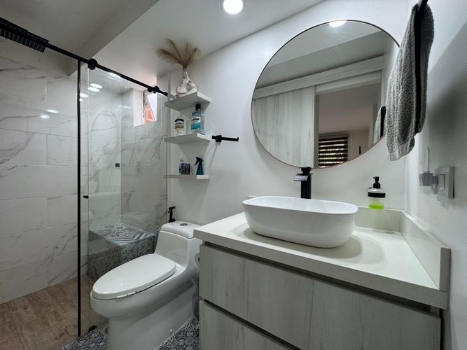 Apartamento de 3 alcobas en venta en El Diamante No. 2, Medellín, 98 m² · foto 15 de 15