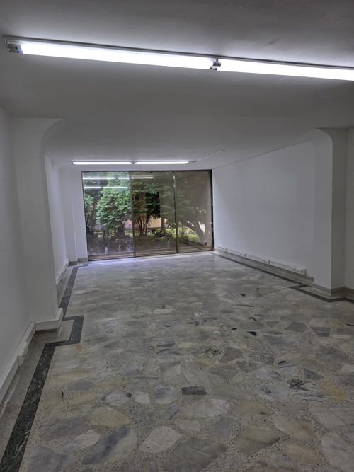 Local en venta en Santa Monica, Cali, 400 m² · foto 15 de 23