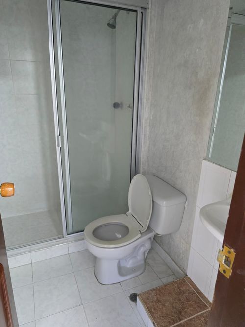 Local en venta en Santa Monica, Cali, 400 m² · foto 20 de 23