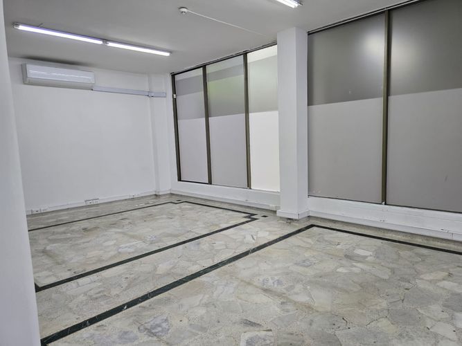 Local en arriendo en Santa Monica, Cali, 400 m² · foto 6 de 23
