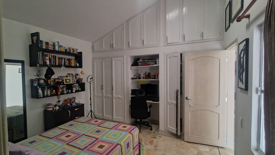 Casa de 3 alcobas en venta en Ciudad Jardin, Cali, 378 m² · foto 4 de 20