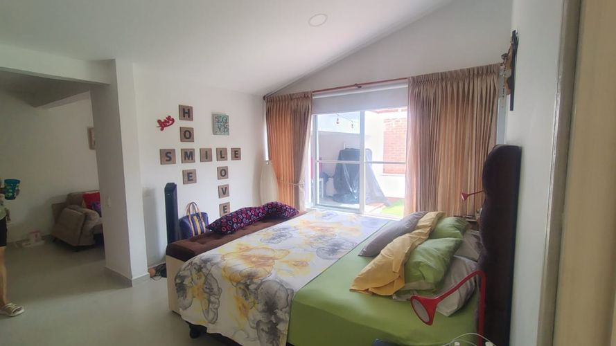 Casa de 3 alcobas en venta en Ciudad Jardin, Cali, 378 m² · foto 5 de 20