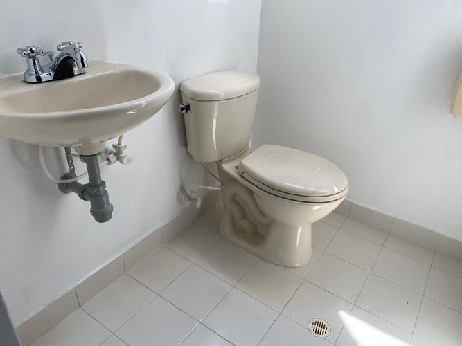 Oficina en arriendo en El Poblado, Medellín, 92 m² · foto 10 de 11