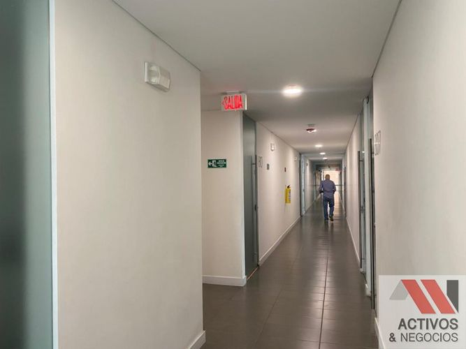 Oficina en arriendo en Mayorca, Sabaneta, 72 m² · foto 5 de 24