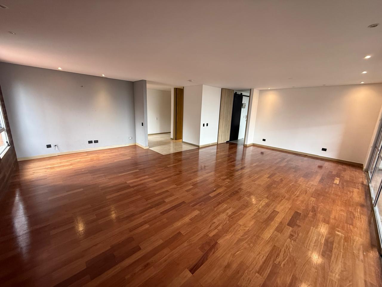 Apartamento en arriendo en La Calera, Medellín · foto 5 de 24