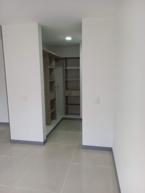 Apartaestudio en venta en La Macarena, Dosquebradas, 48 m² · foto 5 de 8