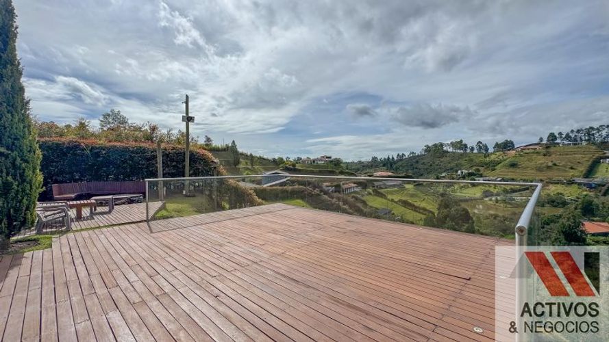 Casa de 4 alcobas en venta en El Salado, Guarne · foto 10 de 24