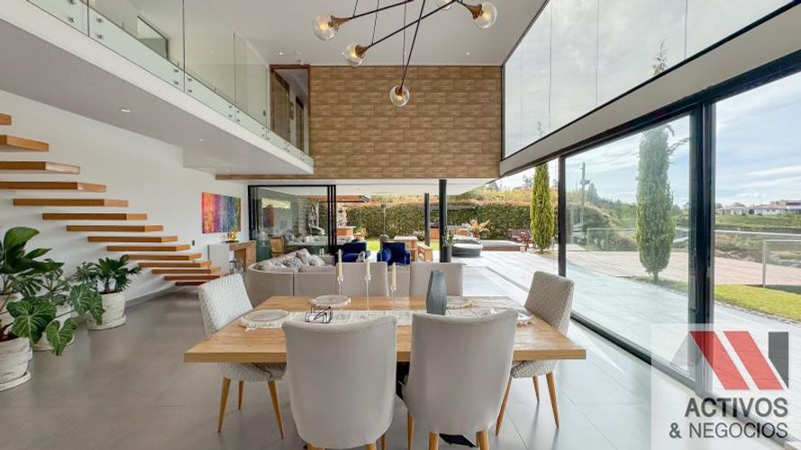 Casa de 4 alcobas en venta en El Salado, Guarne · foto 24 de 24