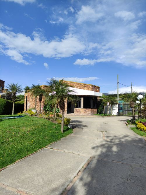 Casa de 4 alcobas en venta en La Estrella, Chía, 226 m² · foto 10 de 10
