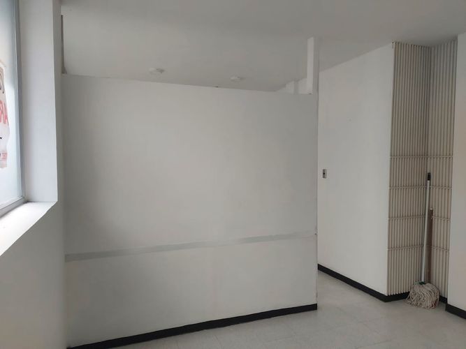 Consultorio en venta en Santander, Pereira, 28 m² · foto 2 de 5