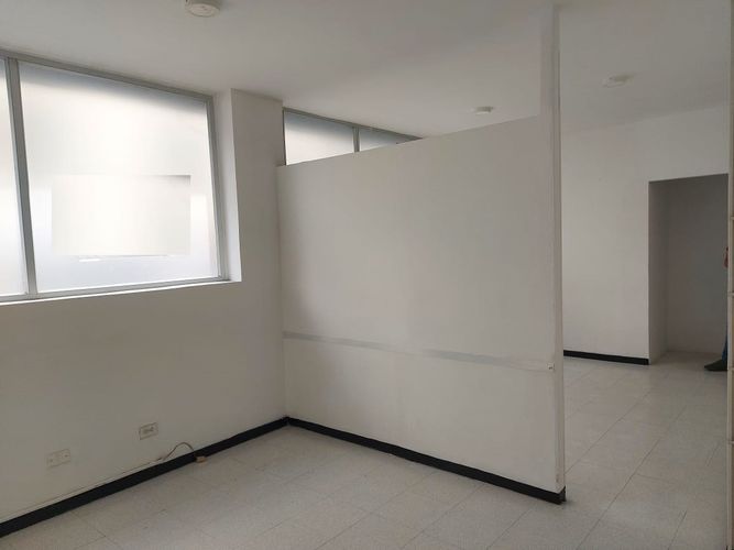 Consultorio en venta en Santander, Pereira, 28 m² · foto 5 de 5