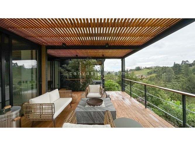 Casa de 3 alcobas en venta en El Carmin, Rionegro, 220 m² · foto 4 de 18