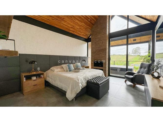 Casa de 3 alcobas en venta en El Carmin, Rionegro, 220 m² · foto 11 de 18