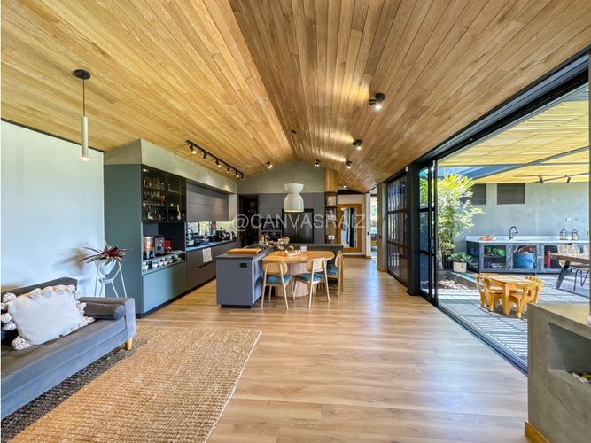 Casa de 4 alcobas en venta en San Miguel, La Ceja, 455 m² · foto 9 de 24