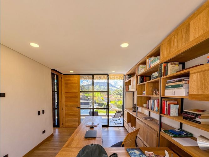 Casa de 4 alcobas en venta en San Miguel, La Ceja, 455 m² · foto 15 de 24