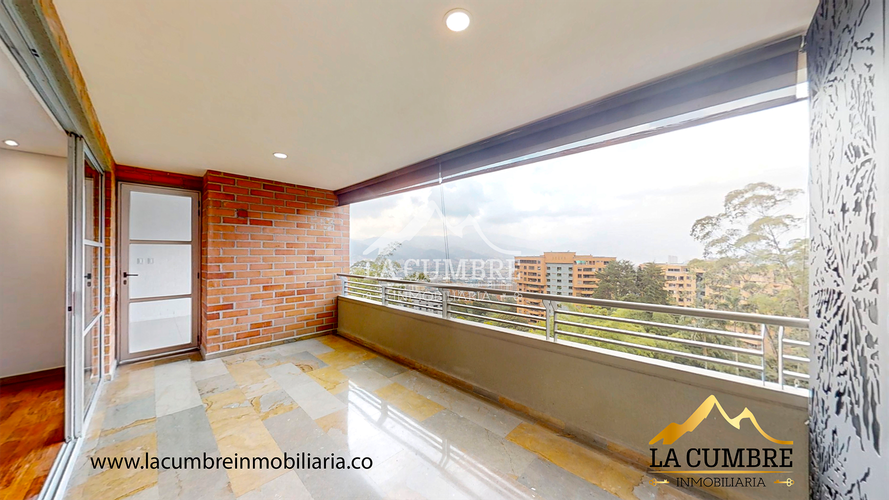 Apartamento de 3 alcobas en arriendo en La Calera, Medellín, 220 m² · foto 6 de 20