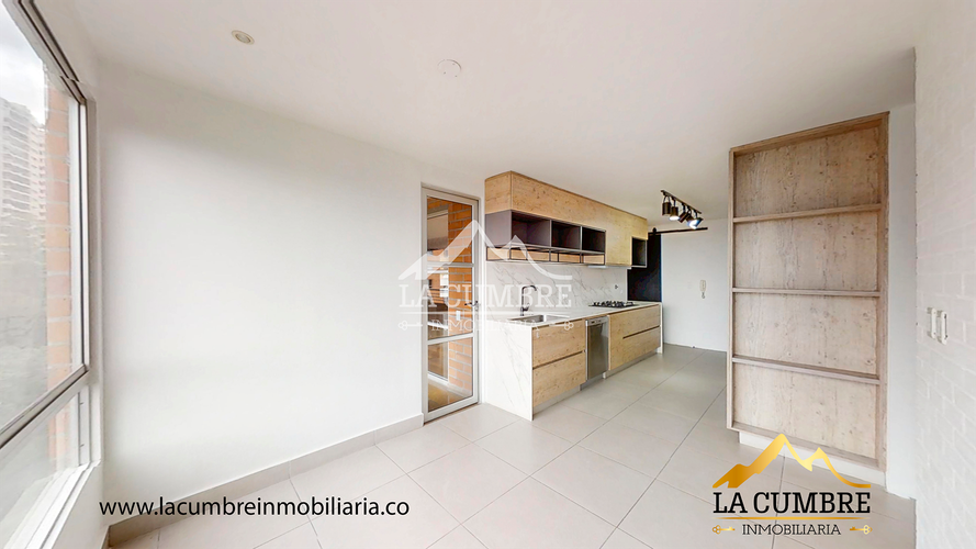 Apartamento de 3 alcobas en arriendo en La Calera, Medellín, 220 m² · foto 10 de 20