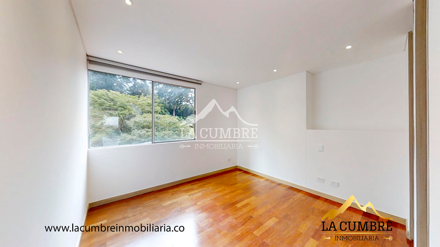 Apartamento de 3 alcobas en arriendo en La Calera, Medellín, 220 m² · foto 14 de 20