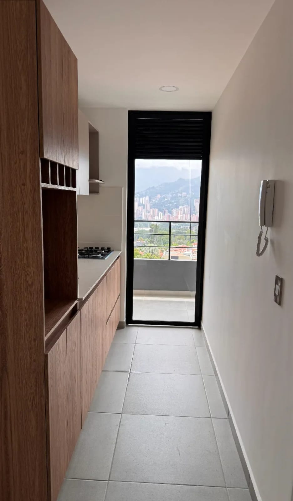 Apartamento en venta en Las Brisas, La Estrella · foto 6 de 24